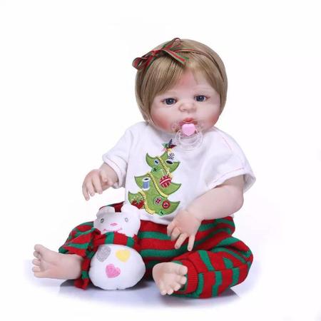 Mulher gasta R$ 2,7 mil em presentes de Natal para bonecas bebê reborn -  21/12/2018 - UOL Universa