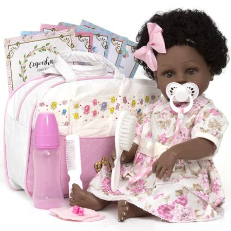 Bebê Reborn Negra com Cabelo Cacheado – Outlet Mamães