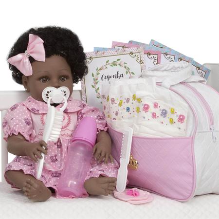 Bebe Reborn Menina Negra Panda Cabelo Cacheado Pode Banho - Cegonha Reborn  Dolls - Boneca em Tratamento de Câncer - Magazine Luiza