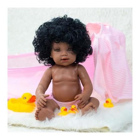 Keiumi Bebê Reborn Menina 57cm Negra Cabelo Crespo Implantado Fio Fio Corpo  Silicone Banho Hiper Realista Molde Saskia Original Chupeta Mamadeira Black  Friday  Mercado Livre Natal São Paulo Paraíba Curitiba Goiás 