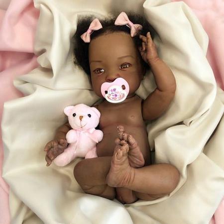 Bebê Reborn Princesa, Negra, Realista : : Brinquedos e Jogos