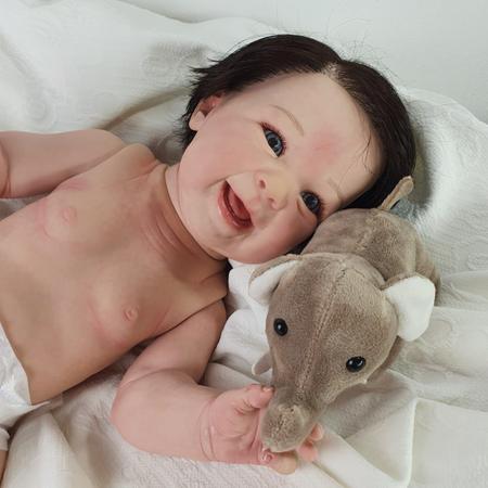 Bebê Reborn Menino Bebê Realista com Enxoval e Chupeta