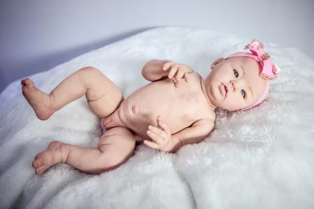 Bebê Reborn Levi Silicone Pode Tomar Banho 43cm - Boneca Reborn Original  Silicone