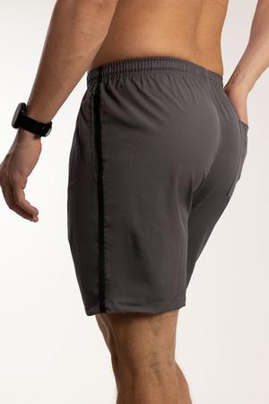Bermuda DTD C/ Listra Lateral Masc. - Rich Boy Imagem de Bermuda DTD C/ Listra Lateral Masc.