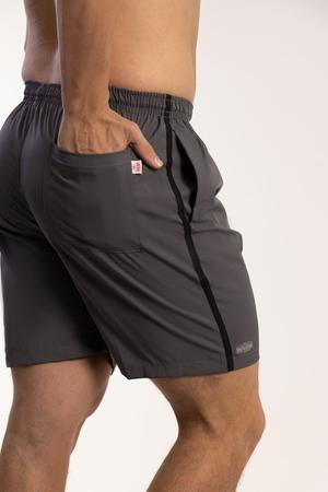Bermuda DTD C/ Listra Lateral Masc. - Rich Boy Imagem de Bermuda DTD C/ Listra Lateral Masc.