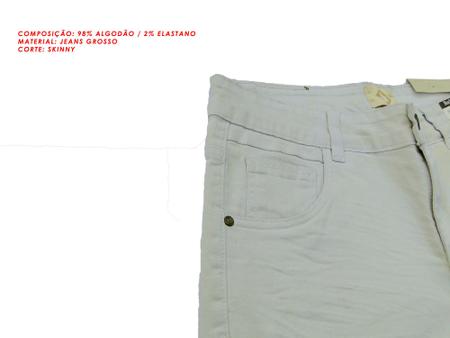 Imagem de Bermuda Jeans Premium  com elastano - Destroyed - Rasgadinha - Creme - Rock Soda