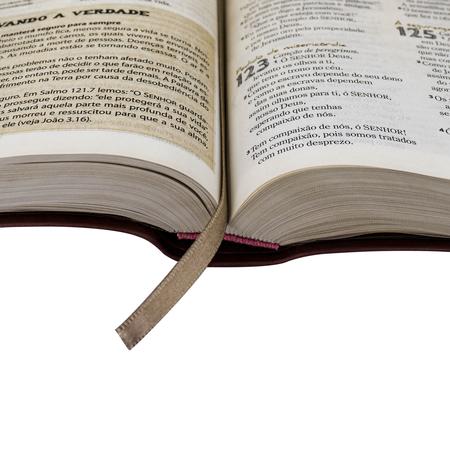 Imagem de Bíblia das Descobertas para Adolescentes capa Rosa Versão NTLH Nova Tradução Linguagem de Hoje