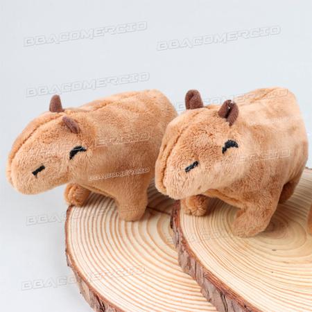 Bicho de Pelúcia Antialérgico - Capivara Roi Roi P 27cm - Ioiô de