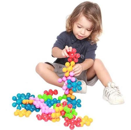 Blocos de Montar Jogo de Encaixe Esfera 40 Pçs Brinquedo - Cometa  Brinquedos - Brinquedos de Montar e Desmontar - Magazine Luiza