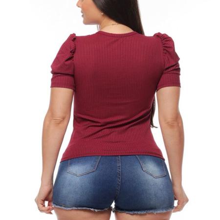 Blusa canelada gola rasa manga curta bufante feminina elegante - Filó Modas Imagem de Blusa canelada gola rasa manga curta bufante feminina elegante