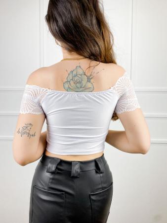 Imagem de Blusa Cropped renda ombro a ombro com bojo moda feminina estilo