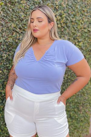 Blusa Plus Size Feminina Decote V em Viscolycra Branca - Estilo Próprio  Moda Feminina Plus Size de Verdade - Loja Online