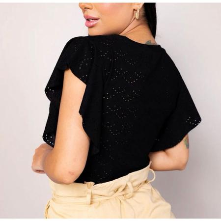 Blusa feminina laise gola rasa manga curta morcego elegante - Filó Modas Imagem de Blusa feminina laise gola rasa manga curta morcego elegante