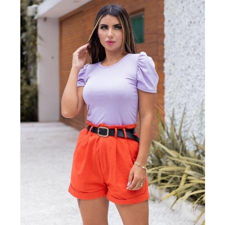 Imagem de Blusa feminina manga princesa bufante curta gola rasa malha canelada estilo fashion.