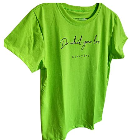Camiseta T-Shirt feminina plus verde Hibisko - Ailos Aproxima