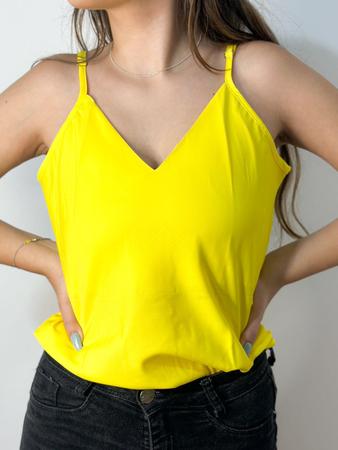 Imagem de Blusa Feminina Regata Alça Regulável Blusinha Alcinha Básica Crepe