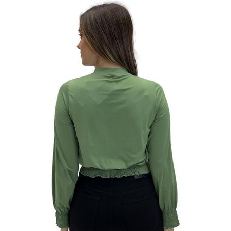 Blusa Formitz Manga Longa Gola Alta Feminina Imagem de Blusa Formitz Manga Longa Gola Alta Feminina