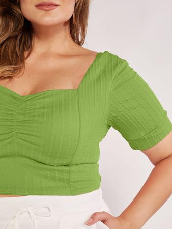 Blusa Plus Size Laranja Manga Curta em Malha Tricot