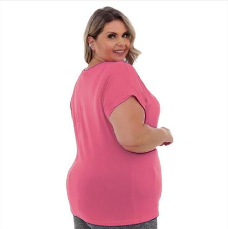 Imagem de Blusa plus size com detalhe de strass no ombro