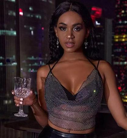 Roupa hotsell feminina despojada