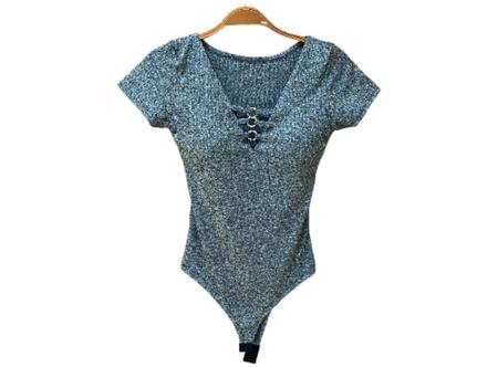 Body feminino canelado manga curta decote argolas moda feminina - Filo Modas Imagem de Body feminino canelado manga curta decote argolas moda feminina