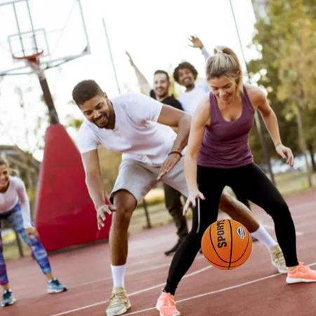 Bola de Basquete Spalding Modelo Stretball cor Laranja : Acessórios  Esportivos - Basquete - Bolas de Basquete : Vale Materiais