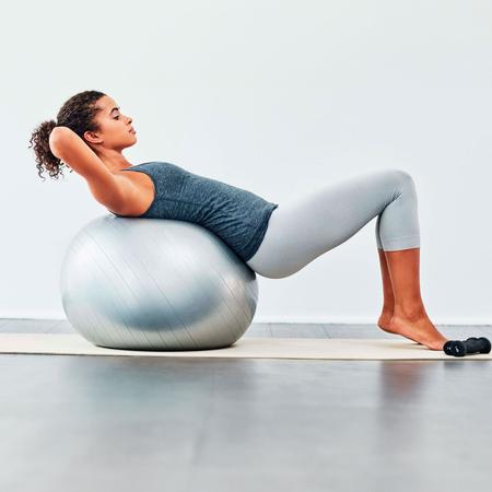 Bola Inflável Exercícios Pilates Fisioterapia Yoga 65cm - ETILUX - Bola  Infantil - Magazine Luiza