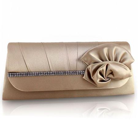 beige designer handbolsa