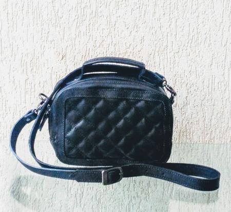 stradivarius sling bolsa