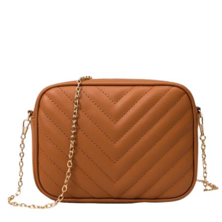 Bolsa Feminina Transversal Bordada Alça de Corrente - Star Shop Imagem de Bolsa Feminina Transversal Bordada Alça de Corrente