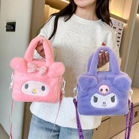 Imagem de Bolsa Kawaii Sanrio Kuromi Cinnamoroll - Bolsa Crossbody de Pelúcia