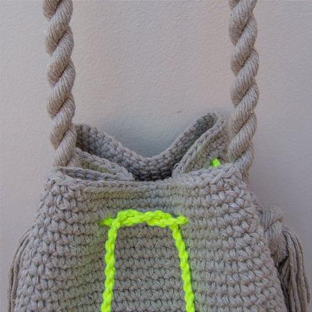 Imagem de Bolsa Saco de Crochê Equilíbrio Neon