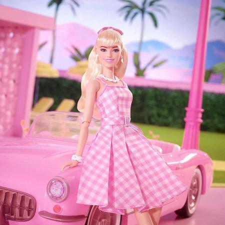 Boneca Articulada - Barbie Filme - Vestido Xadrez Rosa - Mattel - Bonecas -  Magazine Luiza