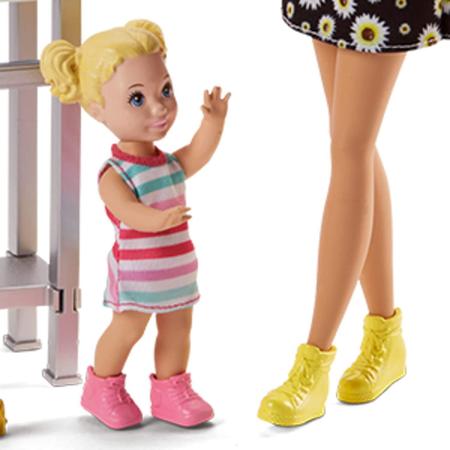 Barbie Conjunto Skipper Babysitter Comidinha do Bebe Fhy97 - Mattel -  Boneca Barbie - Magazine Luiza