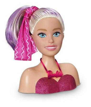 Como fazer uma maquiagem de Barbie - Beleza na Web