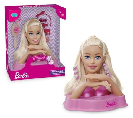 Boneca Cabeça Busto Barbie Fala 12 Frases Acessórios Para Enfeitar Maquiar  em Promoção na Americanas