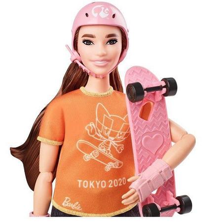 Boneca Esportiva Alpinista Dos Jogos Olímpicos Barbie