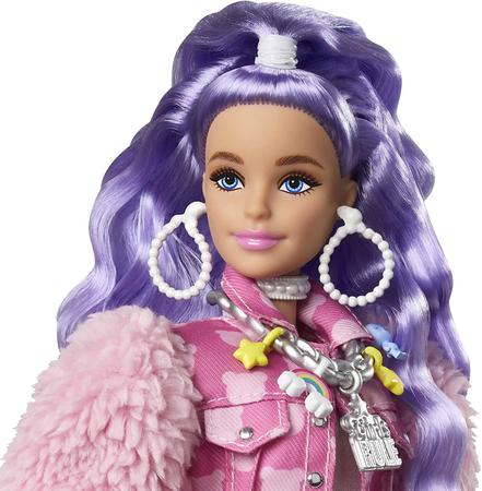 Boneca Barbie Extra Doll Cabelo Cacheado Roxo Jaqueta Xadrez - Alfabay -  Cubo Mágico - Quebra Cabeças - A loja de Profissionais e Colecionadores!