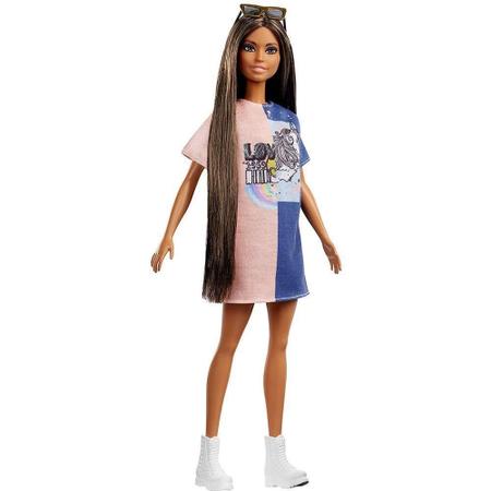 Barbie - Boneca caucasiana com cabelo extra longo, roupa e