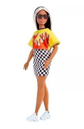 Boneca Barbie Fashionista 155 Camisa Rock e Saia Rosa Fbr37 - Mattel -  Boneca Barbie - Magazine Luiza