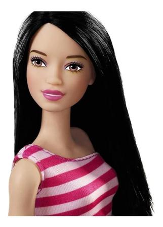 Barbie Fashion & Beauty Boneca Glitz roupas e acessórios