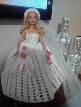 Roupa de Boneca Barbie em Crochê