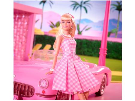 Boneca Articulada - Barbie Filme - Vestido Xadrez Rosa - Mattel - Bonecas -  Magazine Luiza