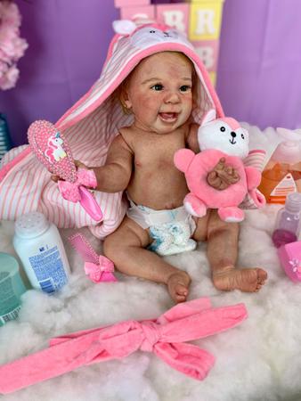 Bebê reborn: conheça a origem e o significado das bonecas hiper-realistas –  Rede PRESS – Central de Conteúdo