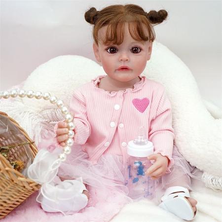 Imagem de Boneca Bebê Reborn Realista Brastoy Silicone Pode Dar Banho Conjunto de Roupa Chupeta Mamadeira e Pelúcia