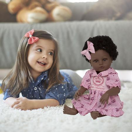 Boneca Tipo Reborn Bebê Realista Negra Completa 20 Itens