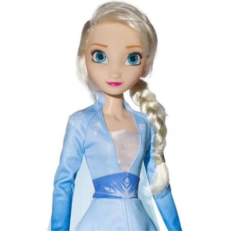 Boneca Grande Elsa Frozen Gigante 55cm Articulada Roupas de Tecido - Baby  Brink - Bonecas - Magazine Luiza