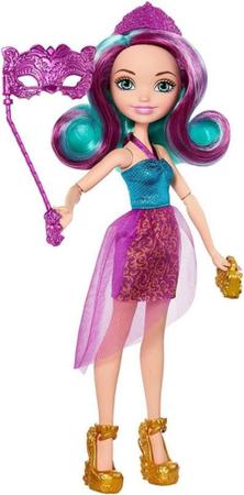 Boneca em e.v.a. 3D inspirada na personagem original Madeline Hatter - Ever  After High