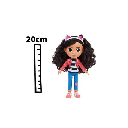 Boneca Infantil Cada Mágica Gaby Dollholse DJ Riso Netflix - Loja Zuza  Brinquedos