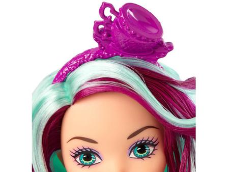 Boneca Ever After High Feitiço de Inverno Madeline Hatter Mattel com o  Melhor Preço é no Zoom